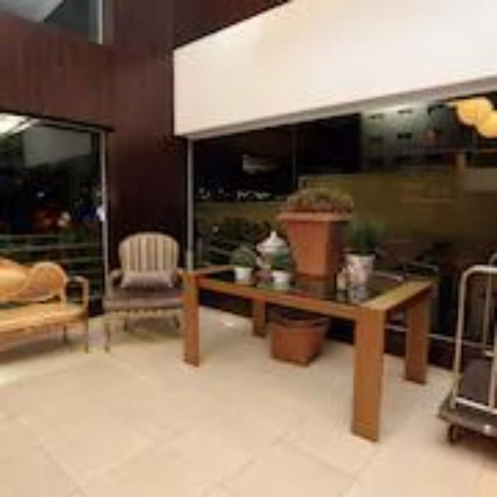 Oasis Tower Hotel リベイラン・プレト エクステリア 写真