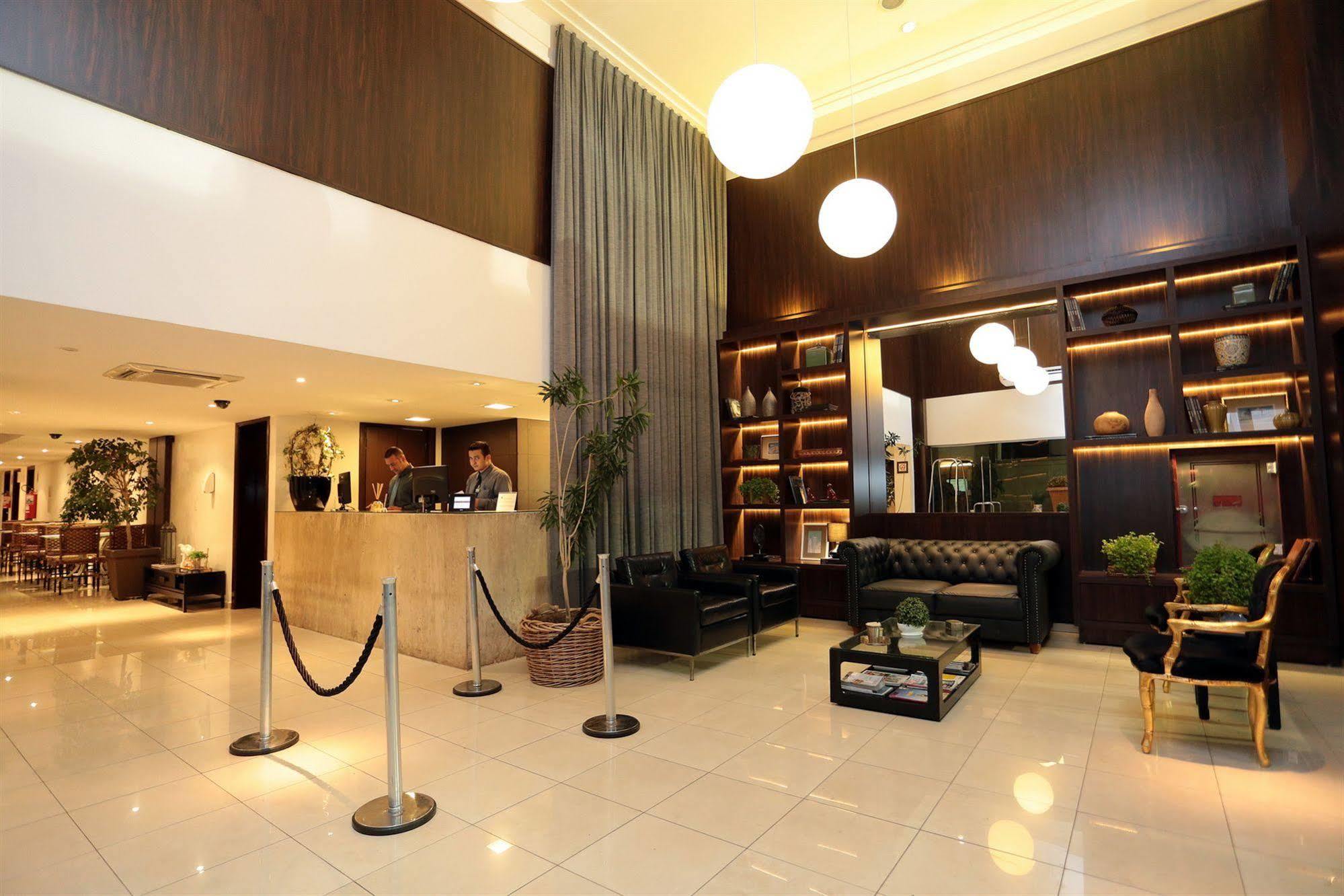Oasis Tower Hotel リベイラン・プレト エクステリア 写真